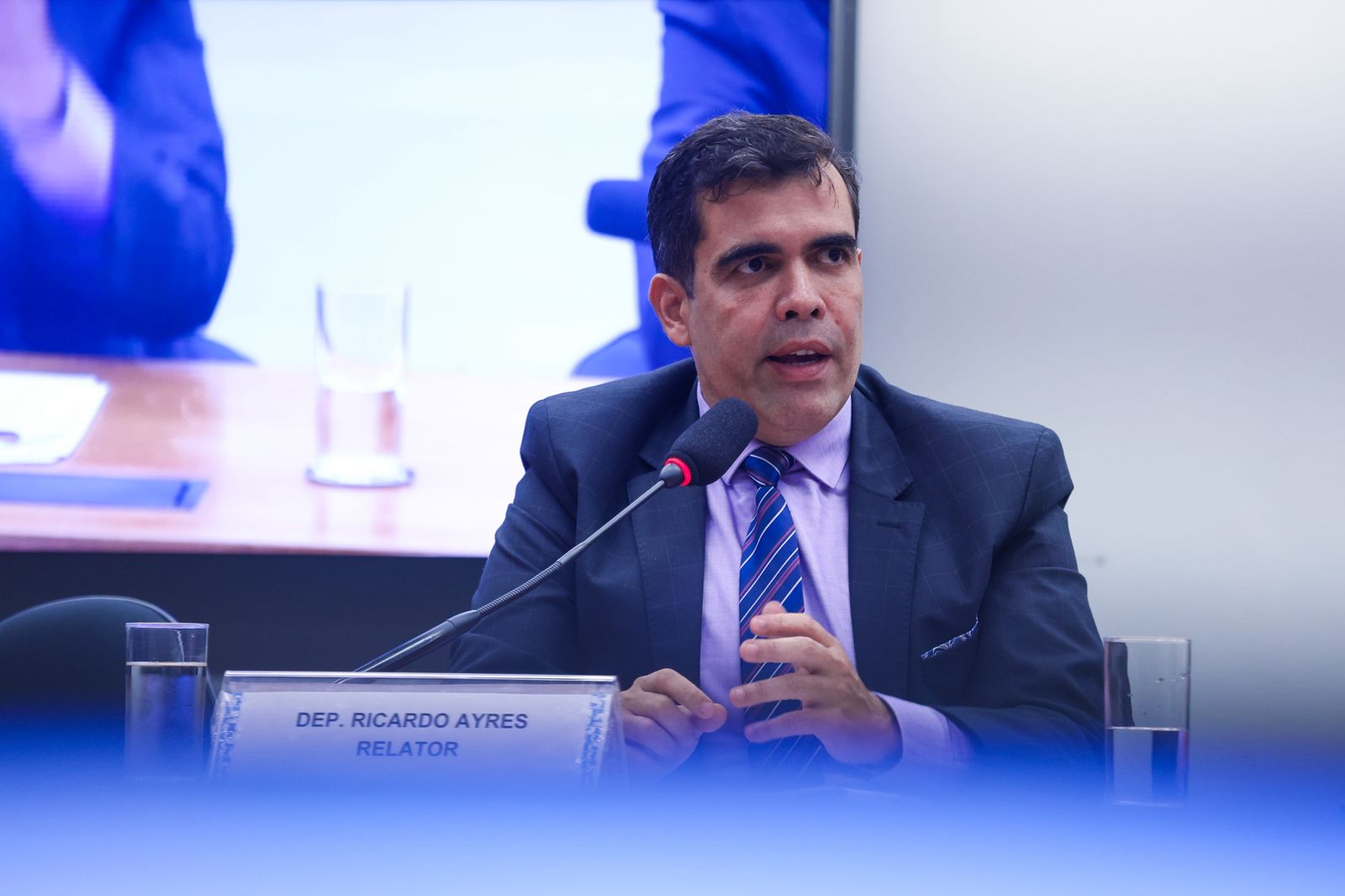 Ricardo Ayres seguirá como vice-líder do maior bloco parlamentar da Câmara